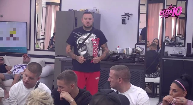 "ANĐELA ĐURIČIĆ JE ZA SVE OSTALE POJAM!" Prijatelj Filipa Cara dao zeleno svetlo za vezu