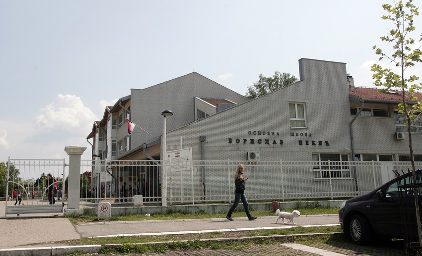 Osnovna škola "Borislav Pekić"