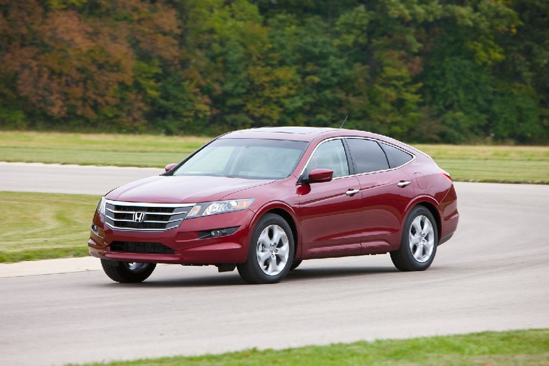 Honda Accord Crosstour - Crossover w amerykańskich salonach