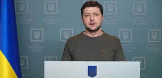 Zełenski: Nie wybaczymy setek ofiar i tysięcy cierpień