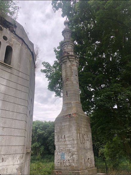 Murowany meczet i minaret w Kościelcu k. Koła