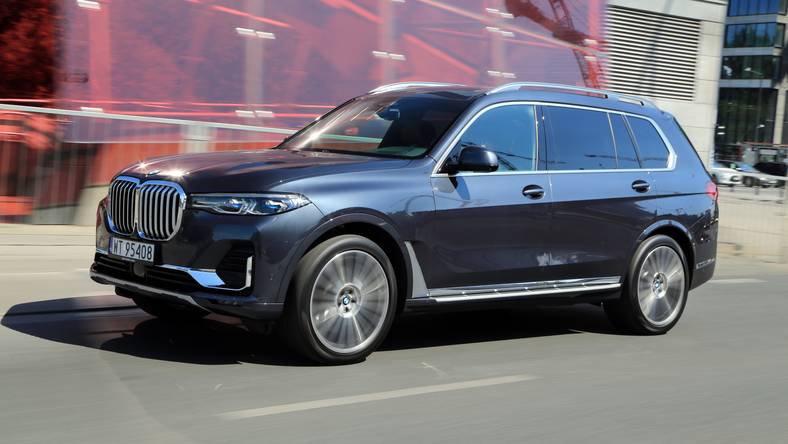 BMW X7 xDrive40i SUV w amerykańskim stylu TEST