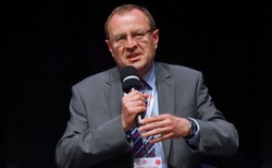 Prof. Dudek: Wybór Mazowieckiego na premiera był odejściem od ustaleń okrągłego stołu [ROZMOWA]