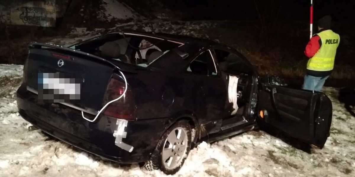 Dramat na Lubelszczyźnie. Auto z nastolatkami wpadło do rzeki.