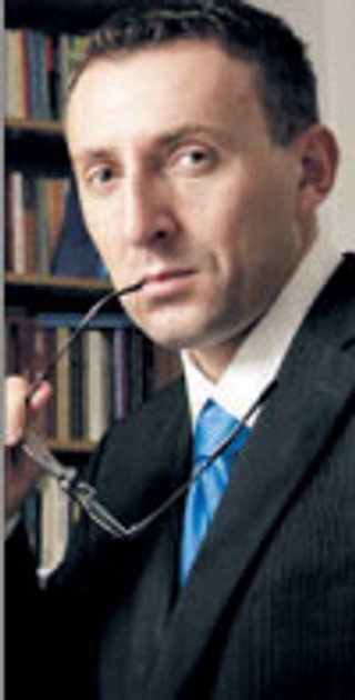 Zamiast działacza menedżer