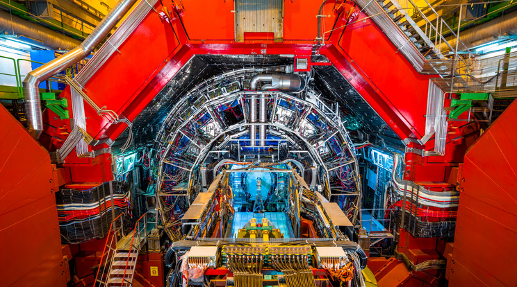 Részletfotó a Nagy Hadronütköztetőből. A CERN kutatói a dallamokra is ügyelnek / Fotó: Getty Images