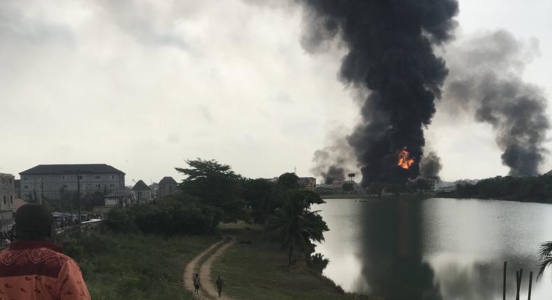 Confusion as another pipeline explosion rocks Lagos (Twitter @OmoGbajaBiamila)