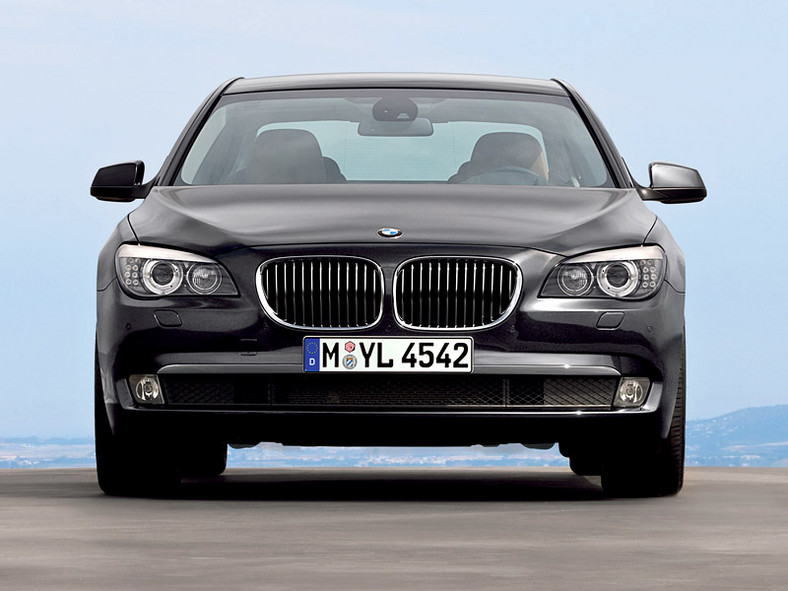 Nowe silniki dla BMW 7 w 2009 roku: 730i, 735d, 750Xi oraz 760i