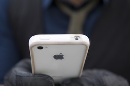 Akcje Apple najdroższe w historii: Firma jest warta ponad 600 mld dol.