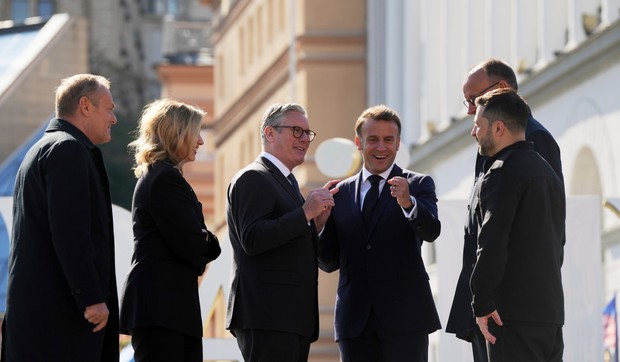Makron, Starmer, Merc i Tusk sa Zelenskim i njegovom suprugom Olenom u Kijevu