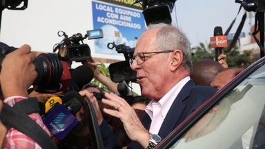 Wybory w Peru:  Kuczynski prowadzi, ale część kart trzeba sprawdzić