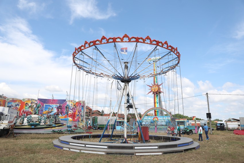 Luna park ilustracija