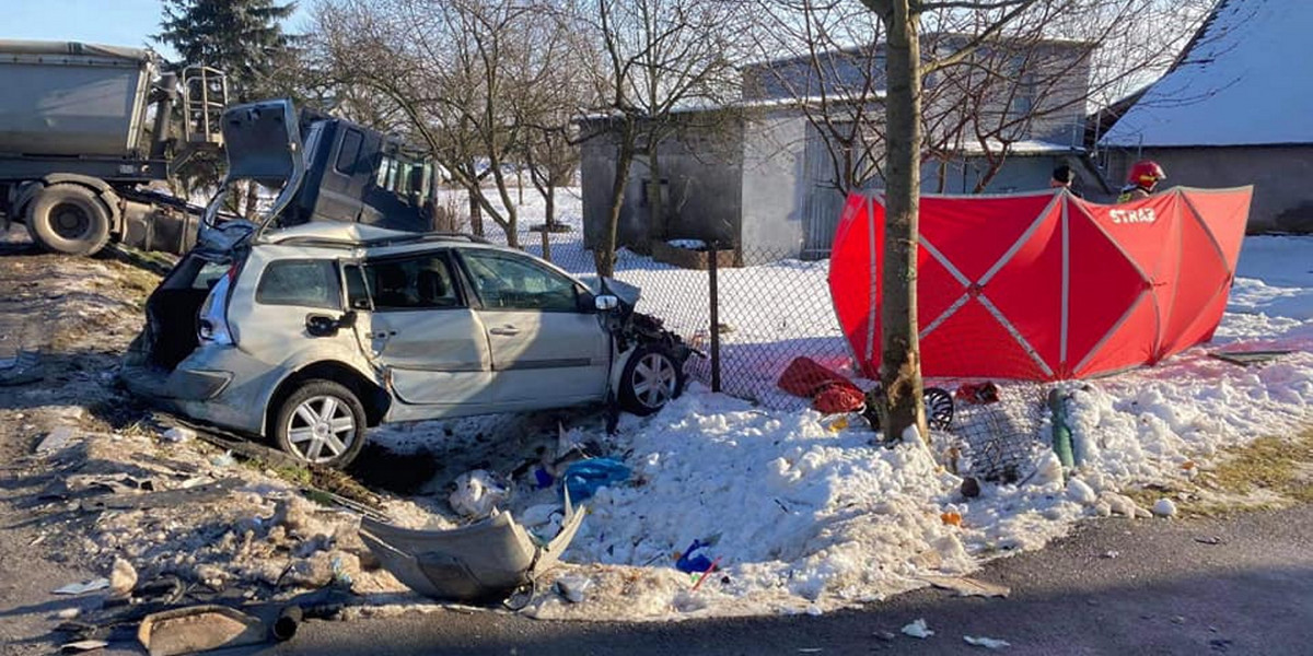 Strzelce Małe. Tragiczny wypadek. 40-latek nie żyje, 10-latek w ciężkim stanie