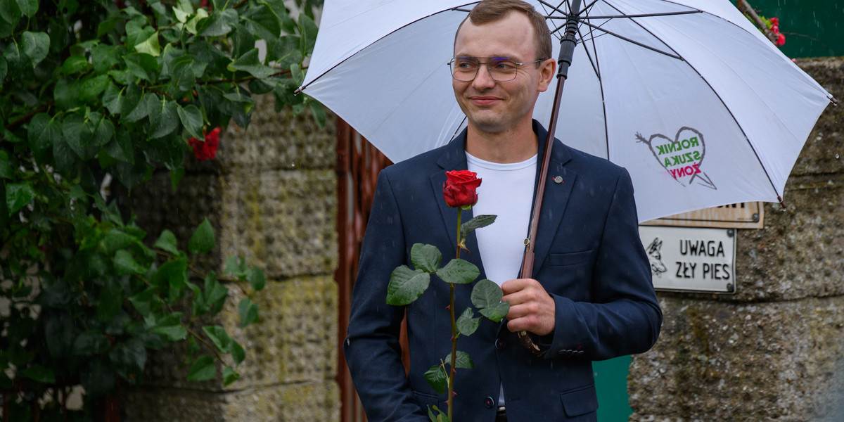 Internauci komentują randkę Mateusza i Karoliny w "Rolnik szuka żony". 