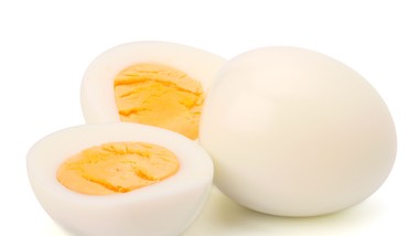 jajka faszerowane na wielkanoc. klasyczne, kremowe wersje bez dodatku