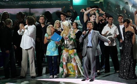 17.06.2007  - Opole44 Krajowy Fesiwal Piosenki Polskiej Opole 2007NIebo z moich stron . Piosenki Seweryna Krajewskiegon/z. FinalFot. Irek Dorozanski/ EDYTOR.net