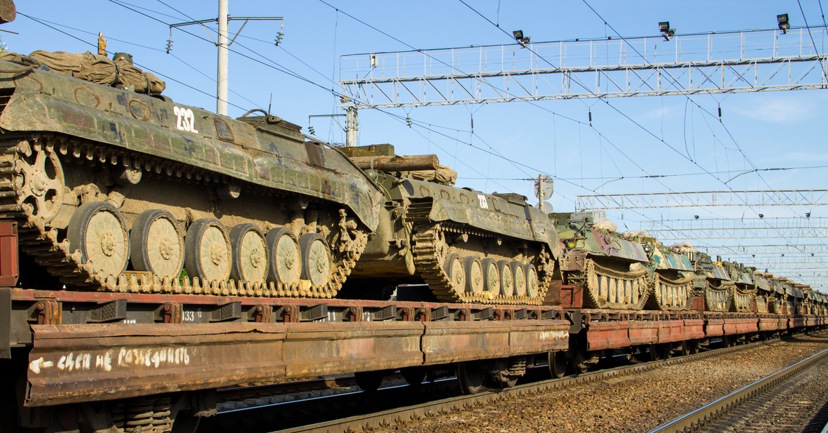 Fabryki broni na Białorusi pracują dzień i noc. Rosjanie już zacierają ręce