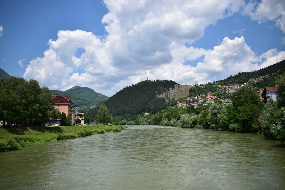 U šumama iznad Priboja nalazi se prirodni fenomen, poznat u narodu kao Đavolja školjka 
