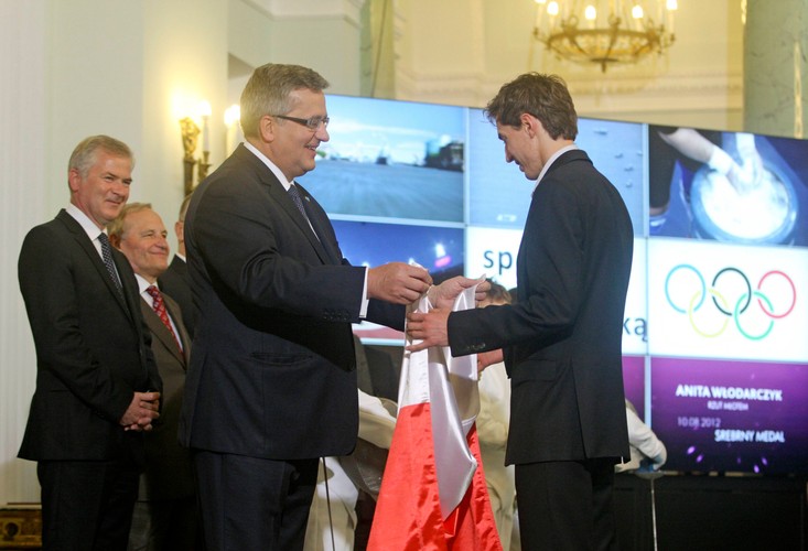 Prezydent Komorowski odznaczył orderami polskich olimpijczyków