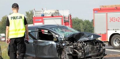 Poważny wypadek pod Zieloną Górą. Troje dzieci w szpitalu