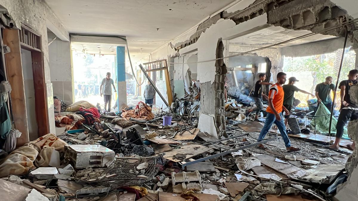 Iskolaépületet ért találat Gázában: több mint harminc halottról és száznál is több sebesültről szólnak a hírek – videón a szörnyű pusztítás nyomai