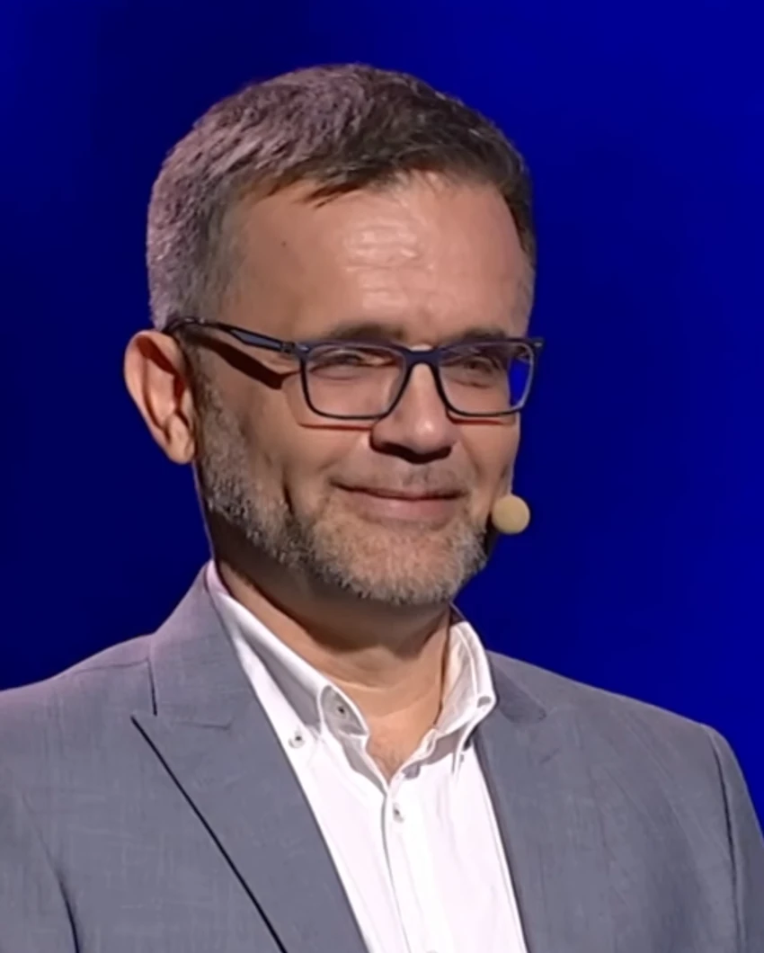 Takmičar "Potere", Miodrag