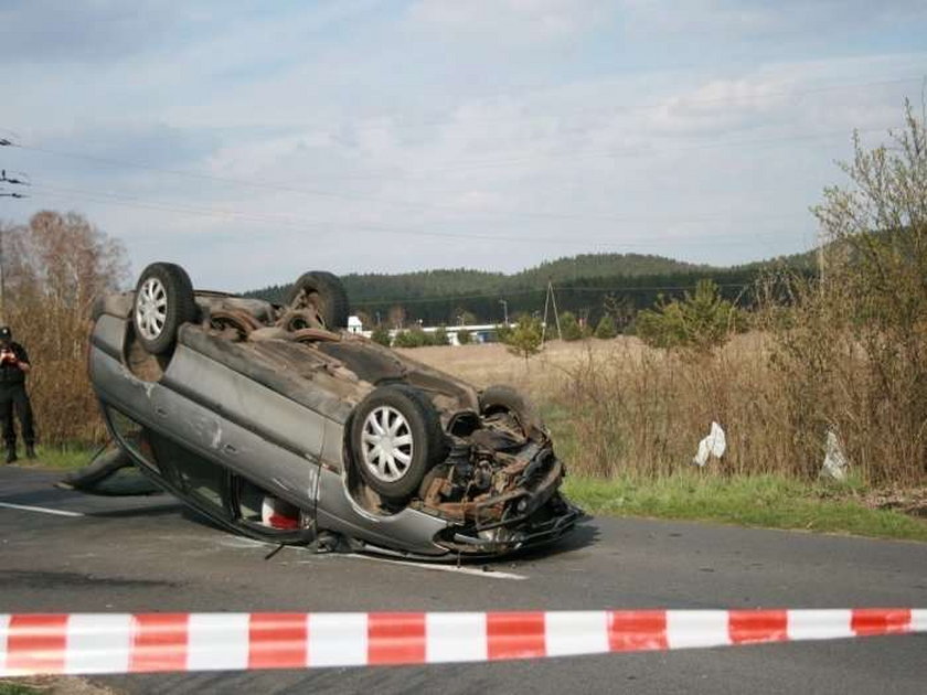 Kundelek spowodował wypadek!