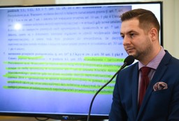 Jaki: Ratusz porównuje lokatorów wyrzuconych z kamienic do śrubek - haniebne słowa