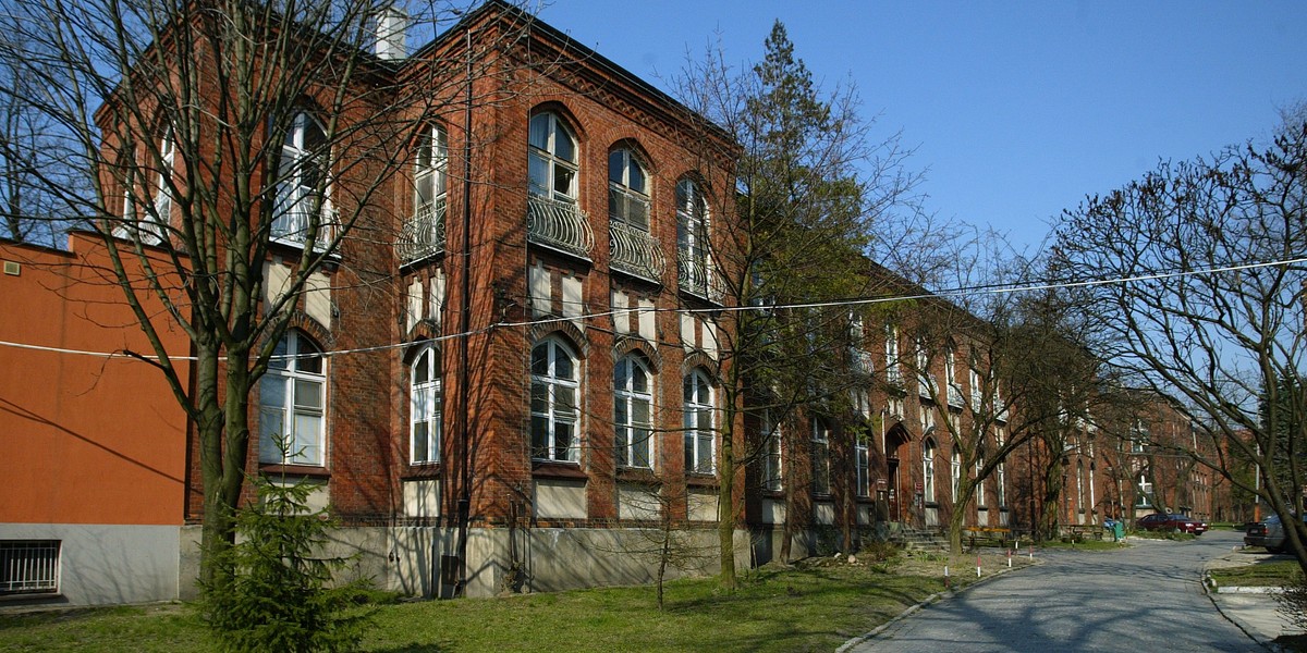 Łódzki szpital im Korczaka.