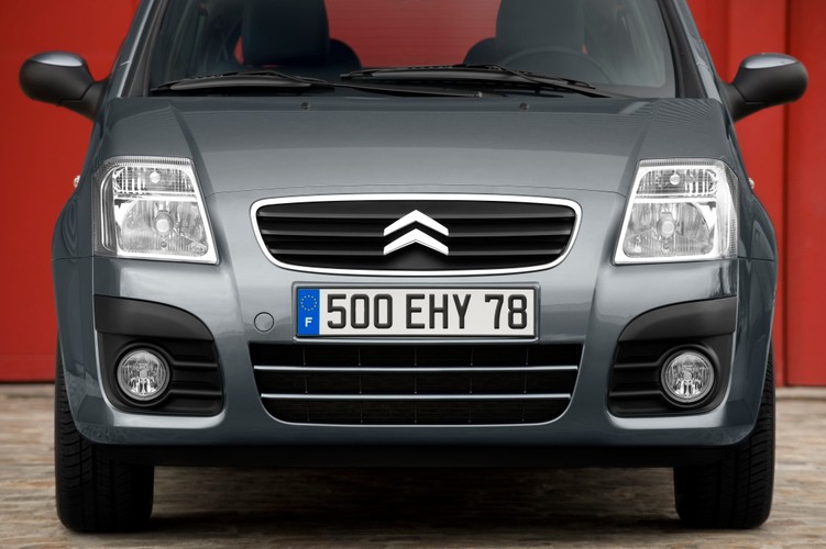 C2 została poddana licznym zabiegom stylizacyjnym