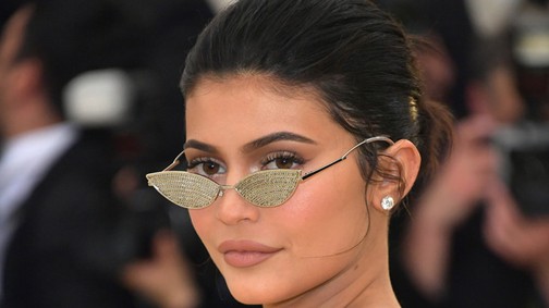 Emberek! Kylie Jenner ajkai NORMÁLISAK