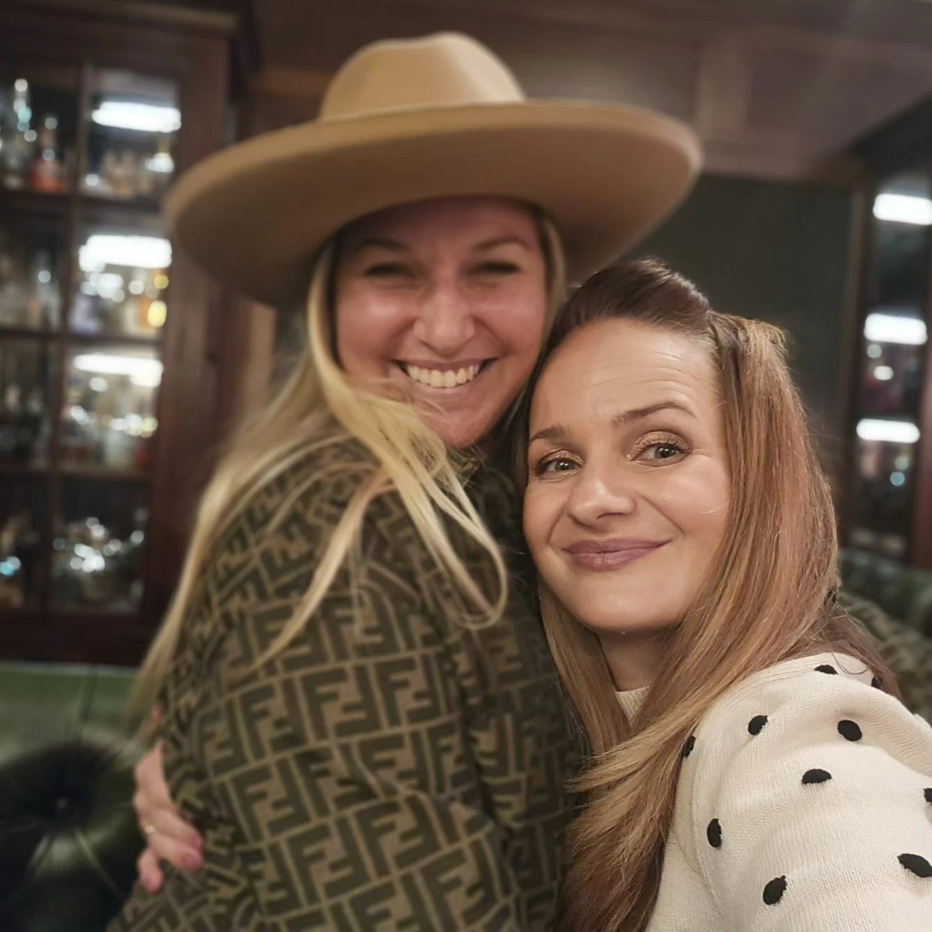 Herečka Zuzana Kubovčíková Šebová a Dominika Cibulková.