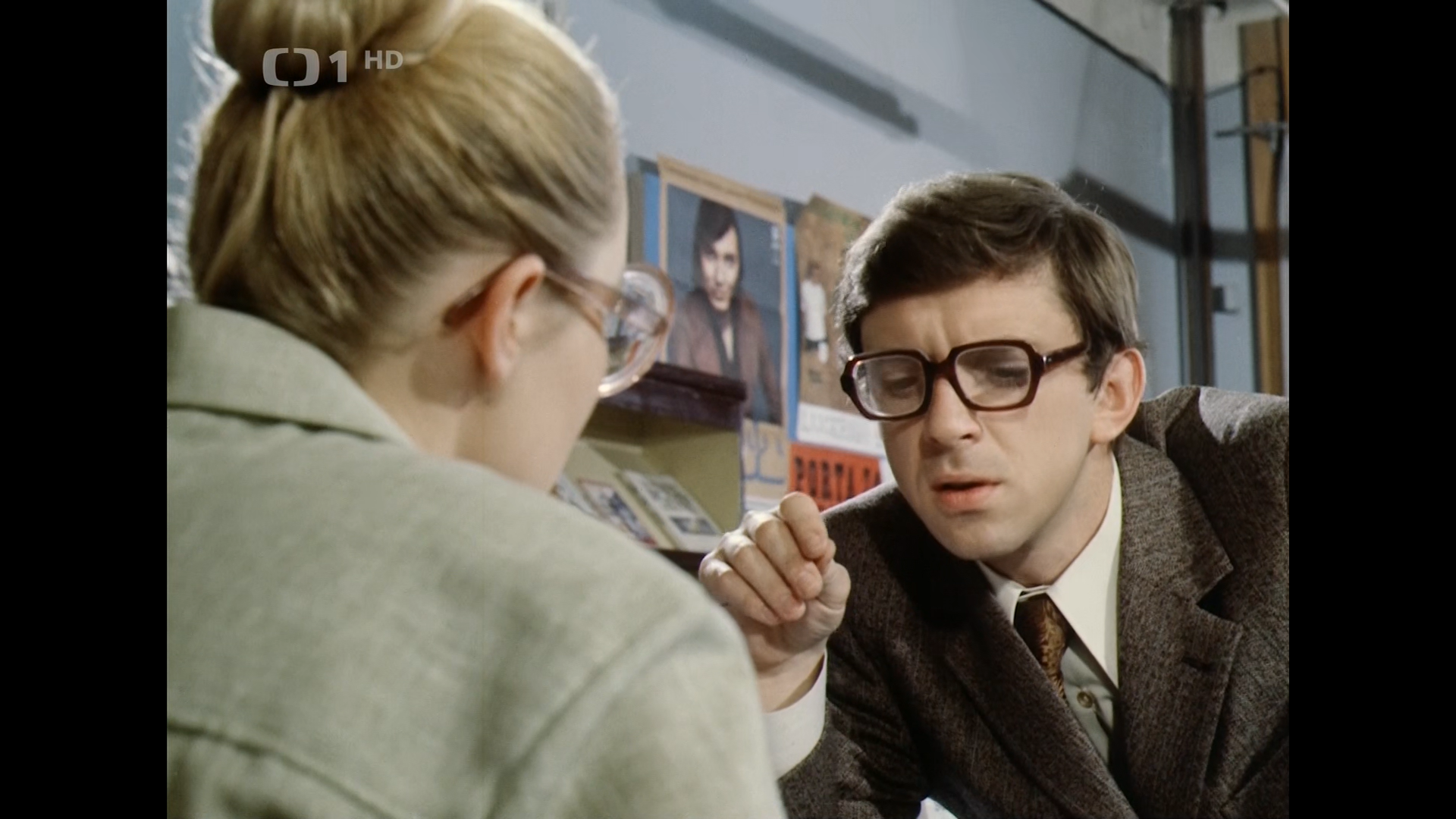 Jaromír Hanzlík vo filme Jak utopit Dr. Mráčka aneb Konec vodníků.