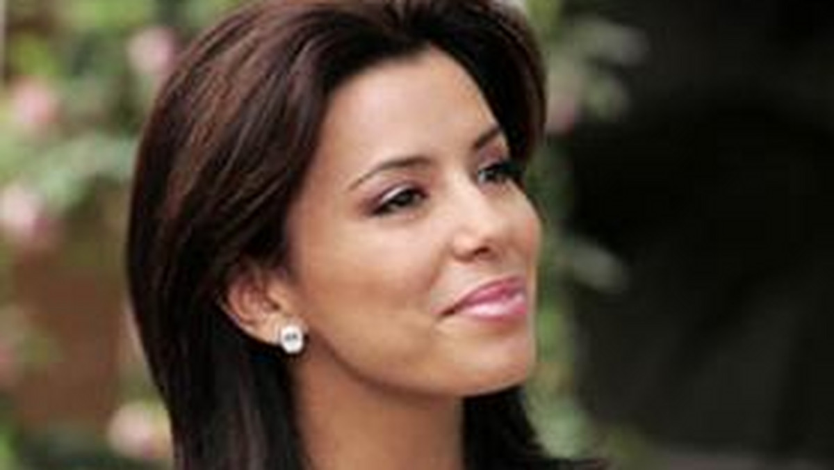 Eva Longoria Parker chciałaby uwieść przed kamerą Johnny'ego Deppa.