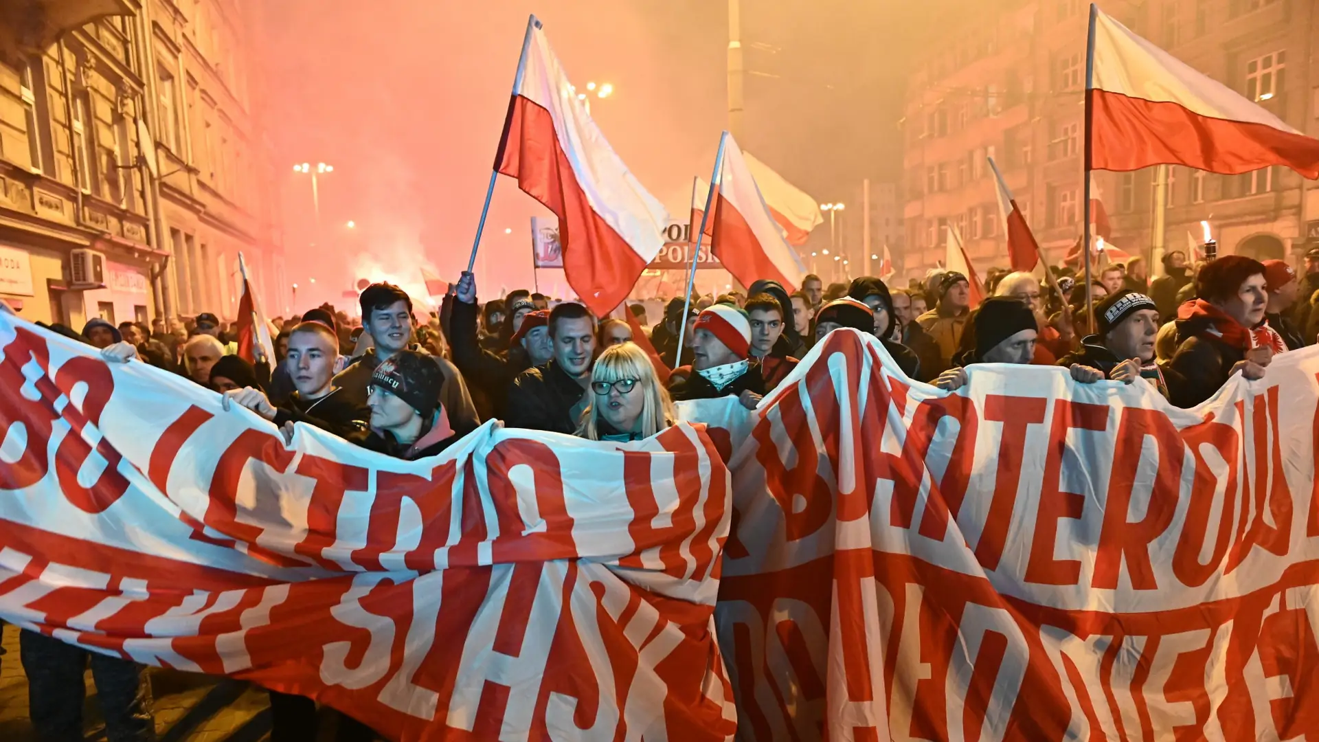 "Przy negatywnej opinii sanepidu zakazujemy zgromadzeń". Rafał Trzaskowski nie zgadza się na Marsz Niepodległości