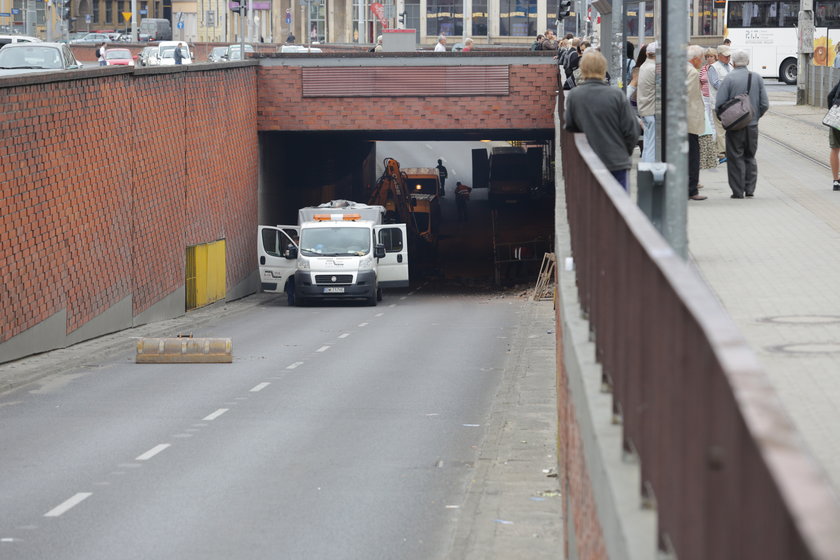 Zamknięty tunel południowy pod pl. Dominikańskim