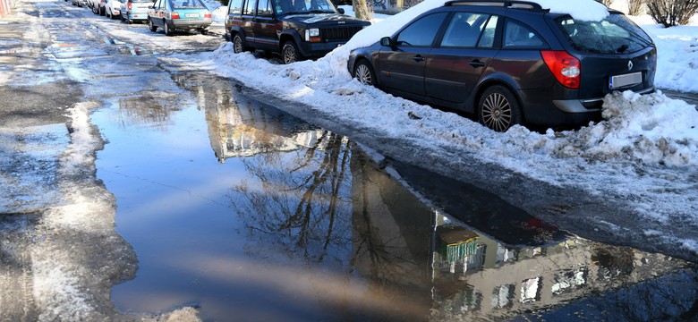 Odwilż! IMGW ostrzega przed roztopami