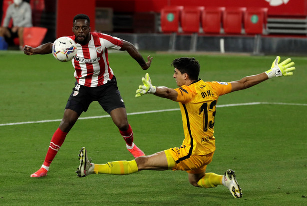 Inaki Williams - Yassine Bounou