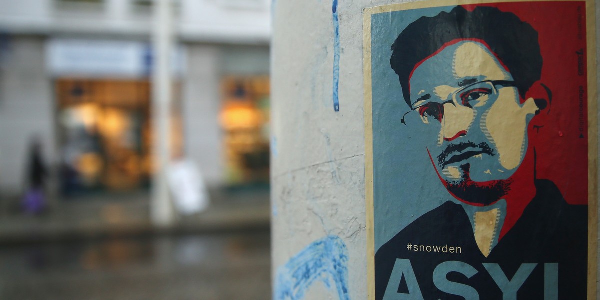 Edward Snowden korzysta z azylu w Rosji. W USA grozi mu do 30 lat więzienia