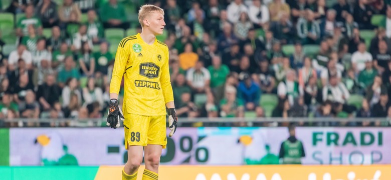 Otto Hindrich pierwszym zimowym transferem Legii Warszaw. Kacper Tobiasz może stracić miejsce w bramce