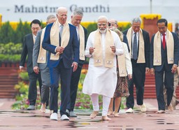 Indie jako łącznik Wschodu z Zachodem