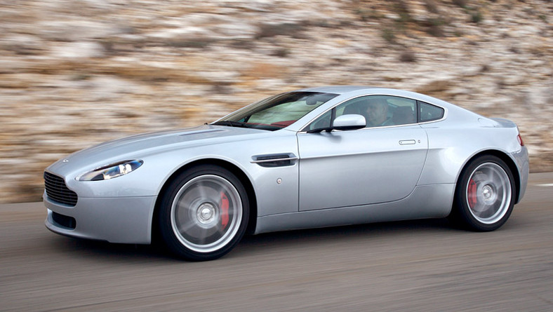 Aston Martin V8 Vantage: mocniejszy i szybszy