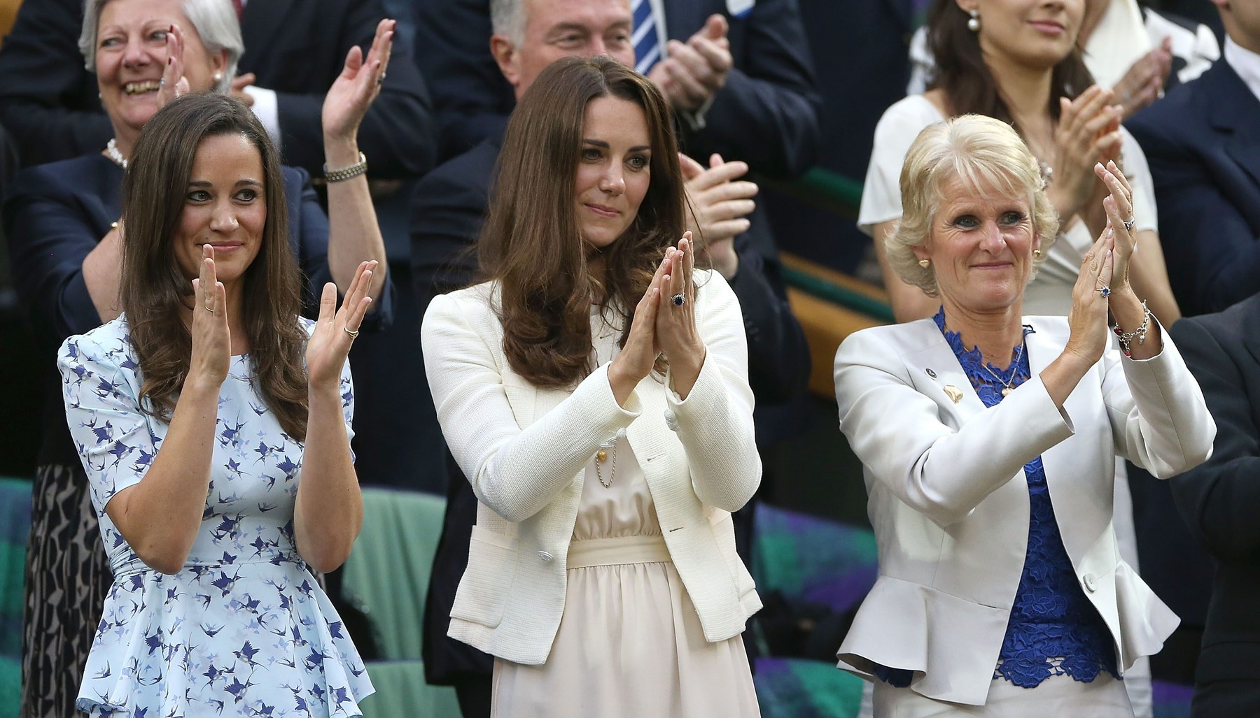 Kate so sestrou Pippou.