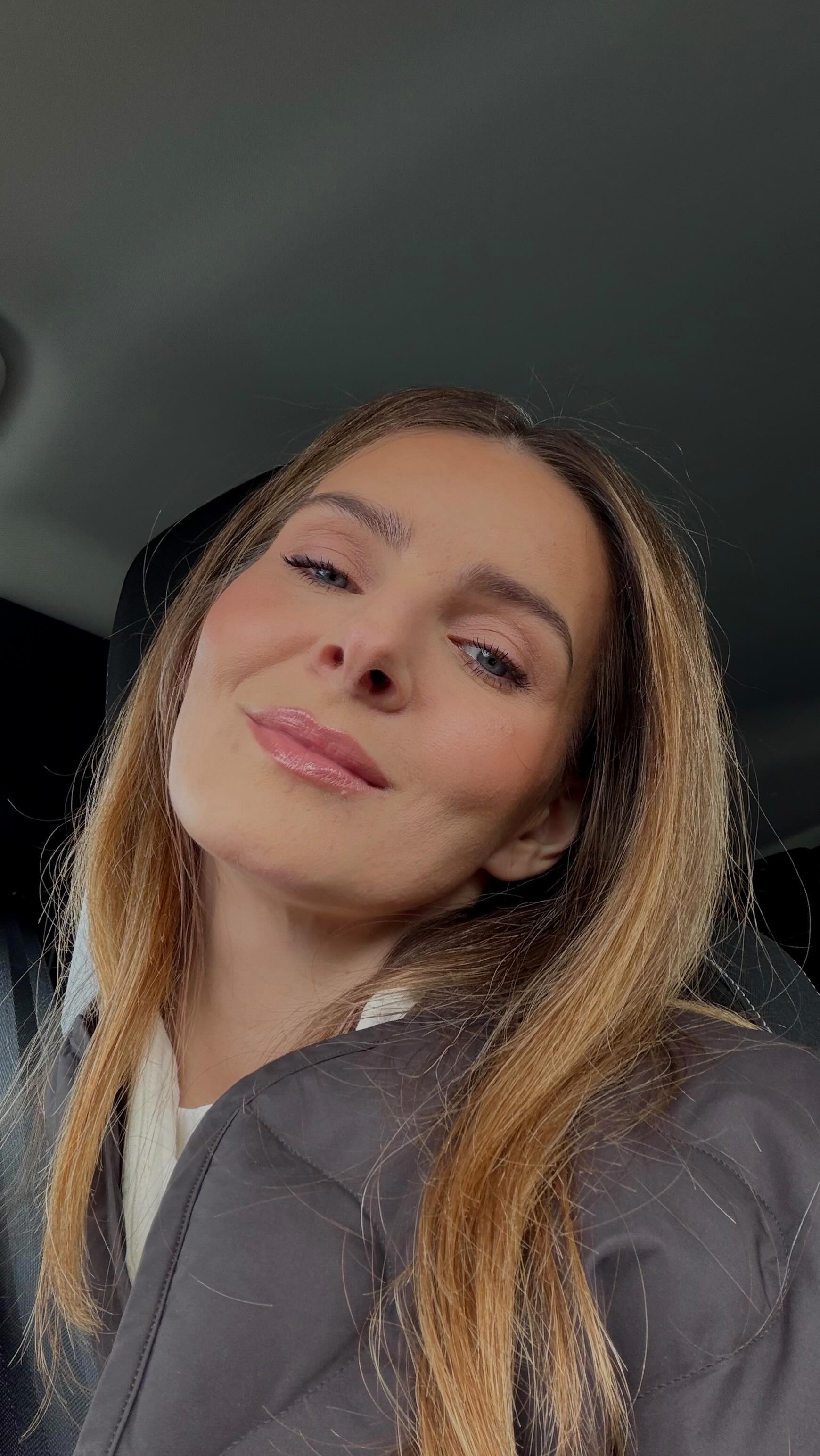 Herečka Monika Szabó.