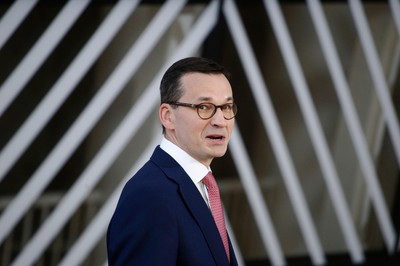 Morawiecki na konwencji programowej PiS: Średnie wynagrodzenie w Polsce ma wynieść 10  tys. zł
