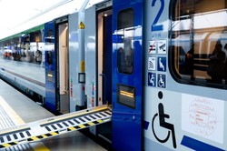 PKP Intercity zyska ponad 80 wagonów przystosowanych m.in. do osób z dziećmi i niepełnosprawnością