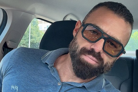 BRAT SANJE VUĆIĆ JE FRAJER DO BOLA Kad se skine komentari ne prestaju - sav je u MIŠIĆIMA, a bavi se ozbiljnim poslom