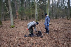 Brakuje pieniędzy na identyfikacje bohaterów polskiego podziemia