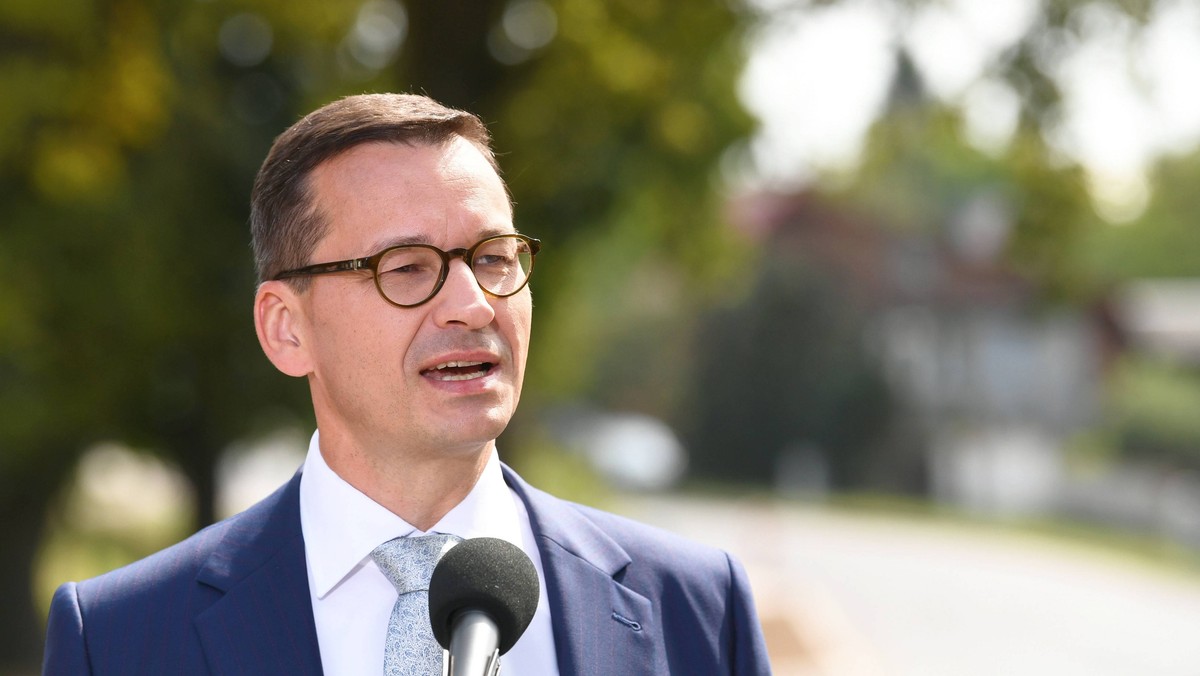 Mateusz Morawiecki o inwestycjach w drogi lokalne