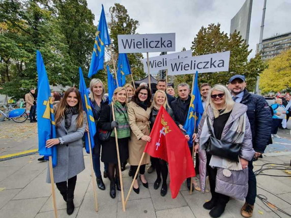 W proteście przed Sejmem wzięła udział grupa z Wieliczki